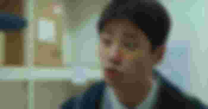 love-and-leashes-sparks-questions-about-social-norms-ahead-arrival-on-netflix
