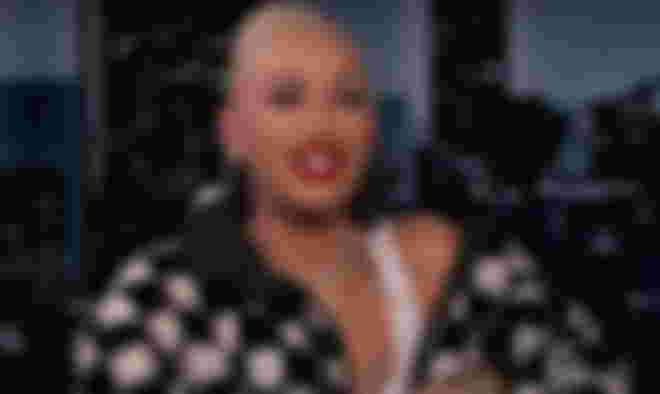 gwen-stefani-pregnant-with-a-baby-girl-at-53-no-doubt-singers-husband-blake-shelton-allegedly-stacked-up-on-pink-cowgirl-boots-cowgirl-hat