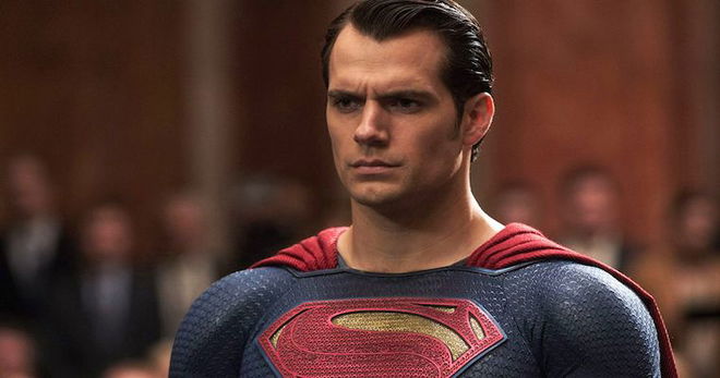 Henry Cavill Reportedly Signs New Deal to Return as Superman