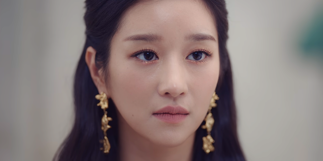 Ko Mun-yeong frowning