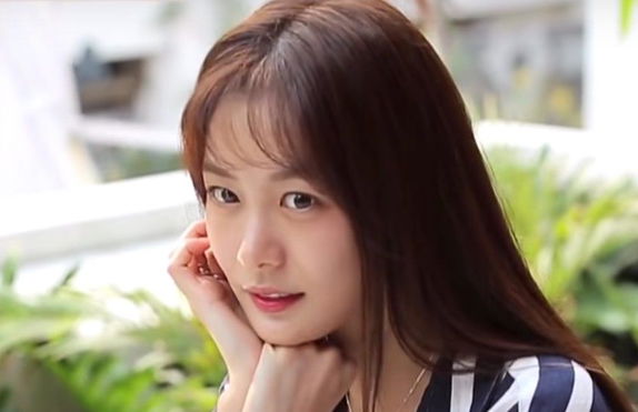 who-is-song-da-eun-get-to-know-the-actress-bts-jimin-is-allegedly-dating