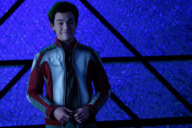 Titans Beast Boy Actor Thinks Henry Cavill Is The Best Superman For DC's Show