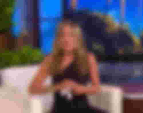 jennifer-aniston-shock-friends-star-turns-into-a-cradle-snatcher-wants-to-date-younger-men-like-john-mayer