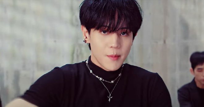 highlight-yoseob-becomes-the-latest-k-pop-idol-to-sing-ost-for-our-beloved-summer