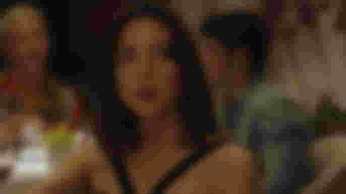 Aubrey Plaza plays Harper Spiller in The White Lotus Season 2