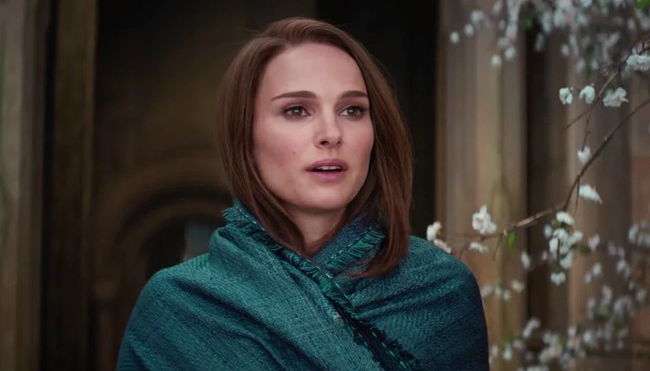 Taika Waititi Possibly Confirms Thor: Love and Thunder Won't Deal With Jane's Cancer Storyline