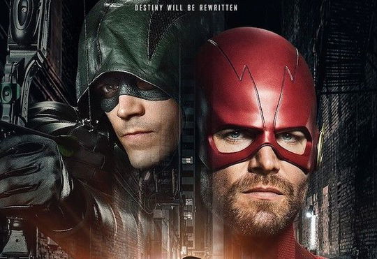 Stephen Amell Shares Bloody Photo From Arrowverse Elseworlds Set