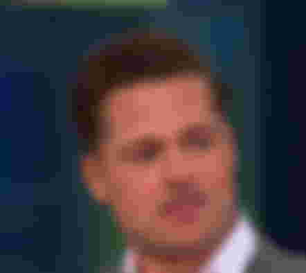 jennifer-aniston-shock-friends-star-cant-stop-thinking-about-brad-pitt-turns-to-cannabis-for-comfort