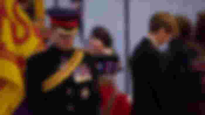 prince-william-prince-harry-uncomfortable-in-each-others-company-king-charles-sons-reportedly-trying-their-best-to-get-along-for-queen-elizabeths-sake