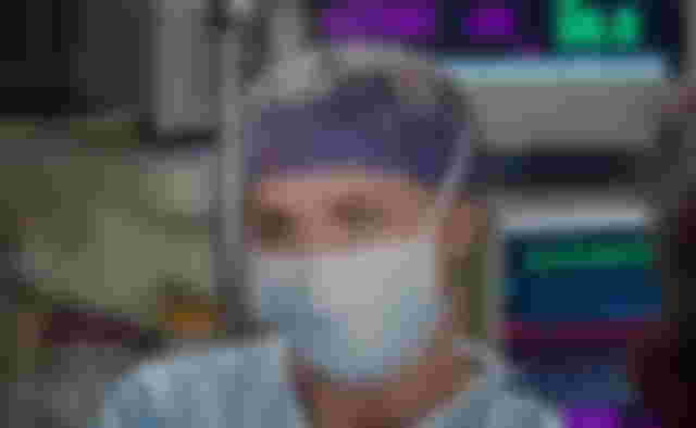 Image from Grey’s Anatomy Season 18 Episode 3 Release Date, Spoilers & Predictions: Will Link Confide In Teddy About Jo?