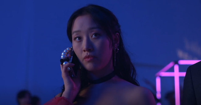 XO, Kitty: Who is The ‘Baby’ Yuri Keeps Texting? 