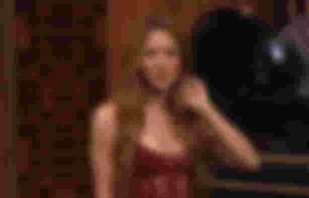 shakira-is-very-angry-with-gerard-piqu-for-flaunting-his-new-relationship-waka-waka-singer-allegedly-upset-because-her-ex-husband-wasnt-always-affectionate-with-her