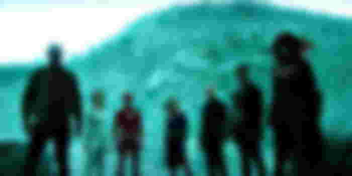 The seven paragons preparing to fight against the Anti-Monitor