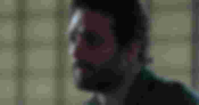 Did John Blackthorne betray his men: Cosmo Jarvis as Pilot-Major John Blackthorne