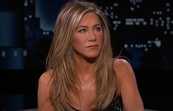 jennifer-aniston-gets-her-revenge-on-sarah-jessica-parker-the-morning-show-star-allegedly-wants-to-tap-kim-cattrall-for-the-apple-tv-series
