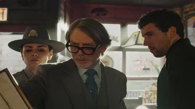 Wake Up Dead Man: A Knives Out Mystery