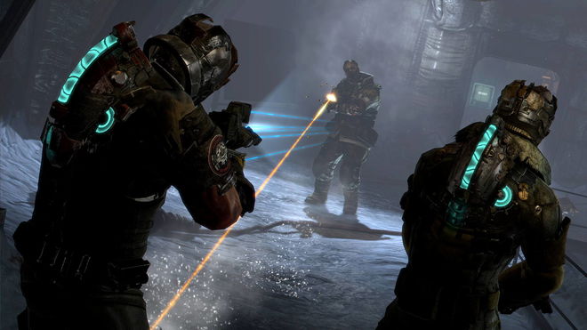 Isaac fighting alongside a co-op partner in Dead Space 3.