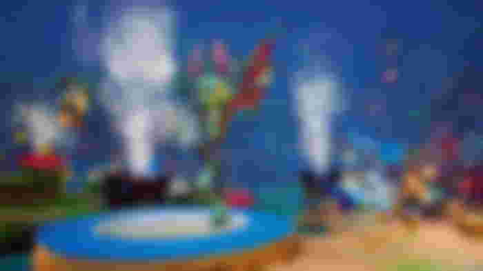 Catbat and other heroes in Crash Team Rumble.