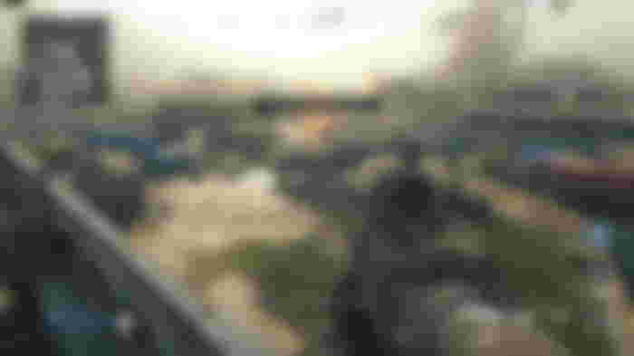 Modern Warfare 3 helicopter surrounded by soldiers