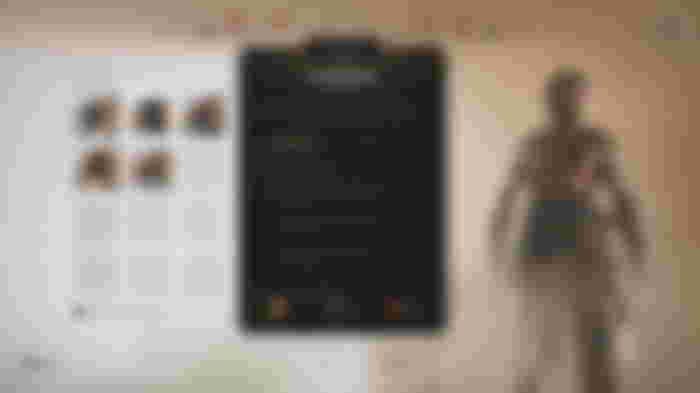 The player can wear the Sand Outfit, a Deluxe Edition item.