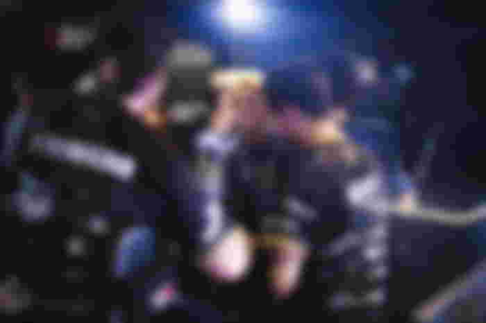 NiP and Team EnVy shaking hands post-match.