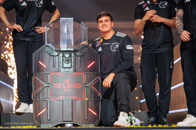 FelipoX RE:L0:AD