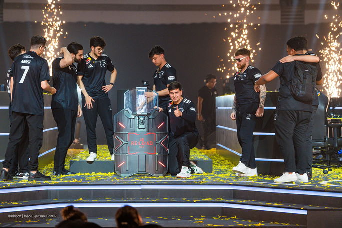 FURIA Esports RE:L0:AD