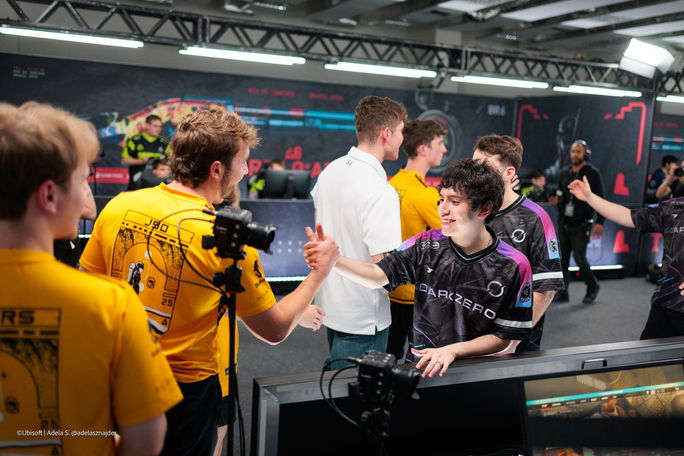 DarkZero Esports Spacestation Gaming RE:L0:AD