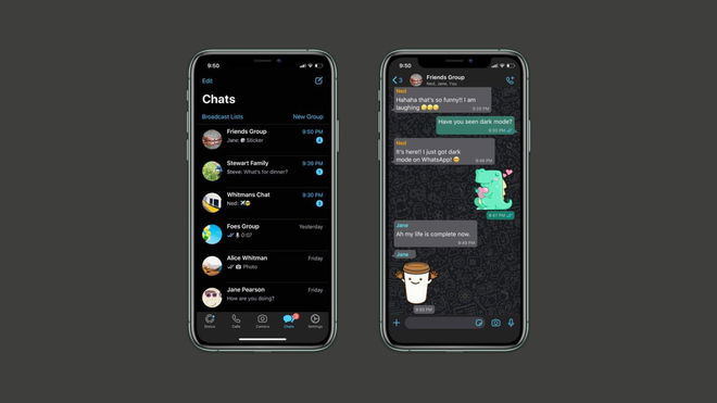 An image of WhatsApp running on iPhone - How to Change WhatsApp Colour from Green to Blue