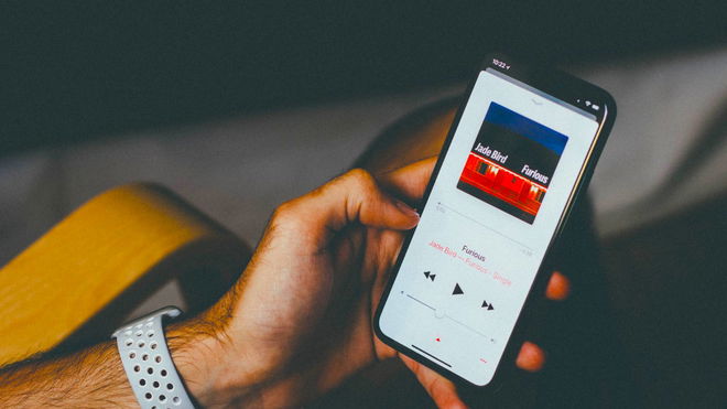 How to loop a song on Apple Music
