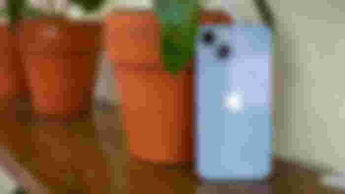 iPhone 14 Blue