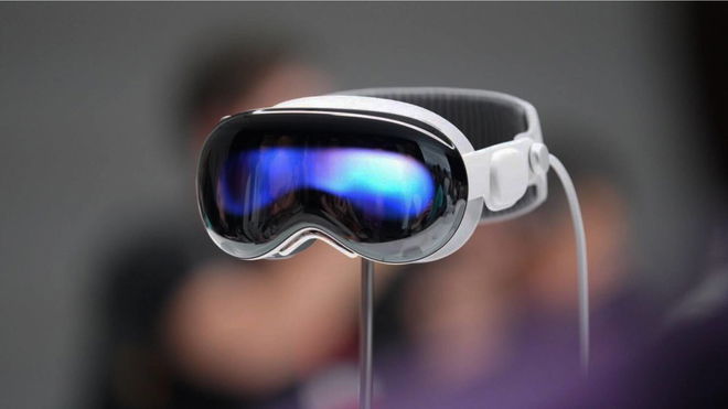 Apple Vision Pro cheaper version - An image of the OG Vision Pro headset
