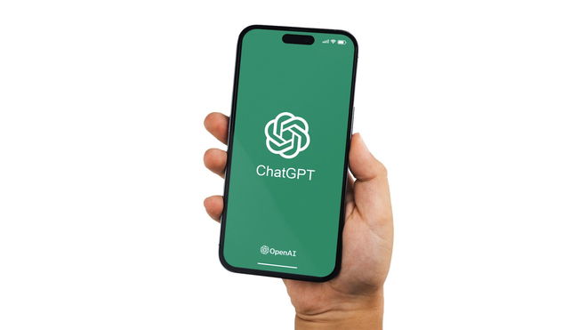 ChatGPT "Error validating credentials" - An image of the ChatGPT app on mobile