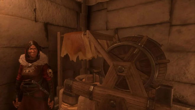 Enshrouded player stood next to tanning machine with leather hanging on it