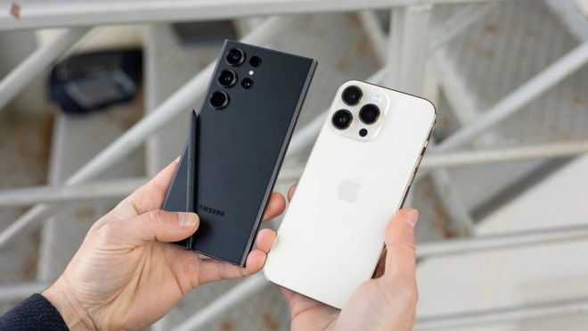 Transfer data from iPhone to Samsung S24 - An image of S24 and iPhone 15 Pro