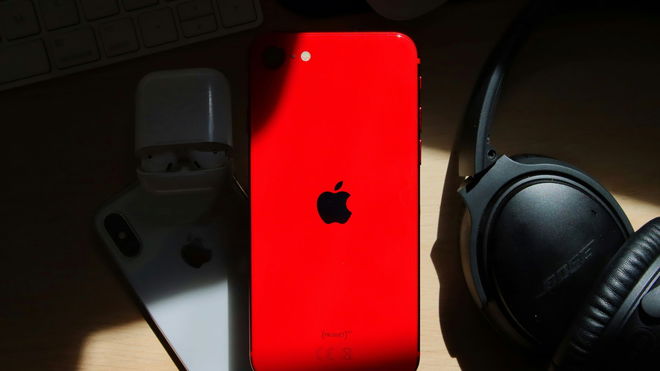 Apple iPhone SE 2020 RED edition