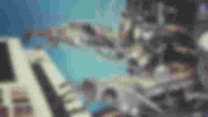 Robot playing music
