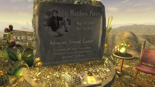 An image of the Matthew Perry memorial mod in Fallout New Vegas showing a gravestone with dedication to the late actor 