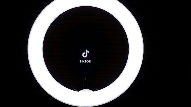Tiktok logo with ring light