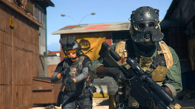 call of duty modern warfare 2 now has gyro aiming soldiers running with rifles