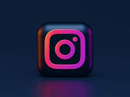 Instagram Candid Challenges: What Is It And How To Do It?